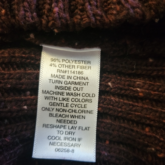 Arizona Jean Company Women's Burgundy Size L Turtleneck Sweater - Picture 3 of 3